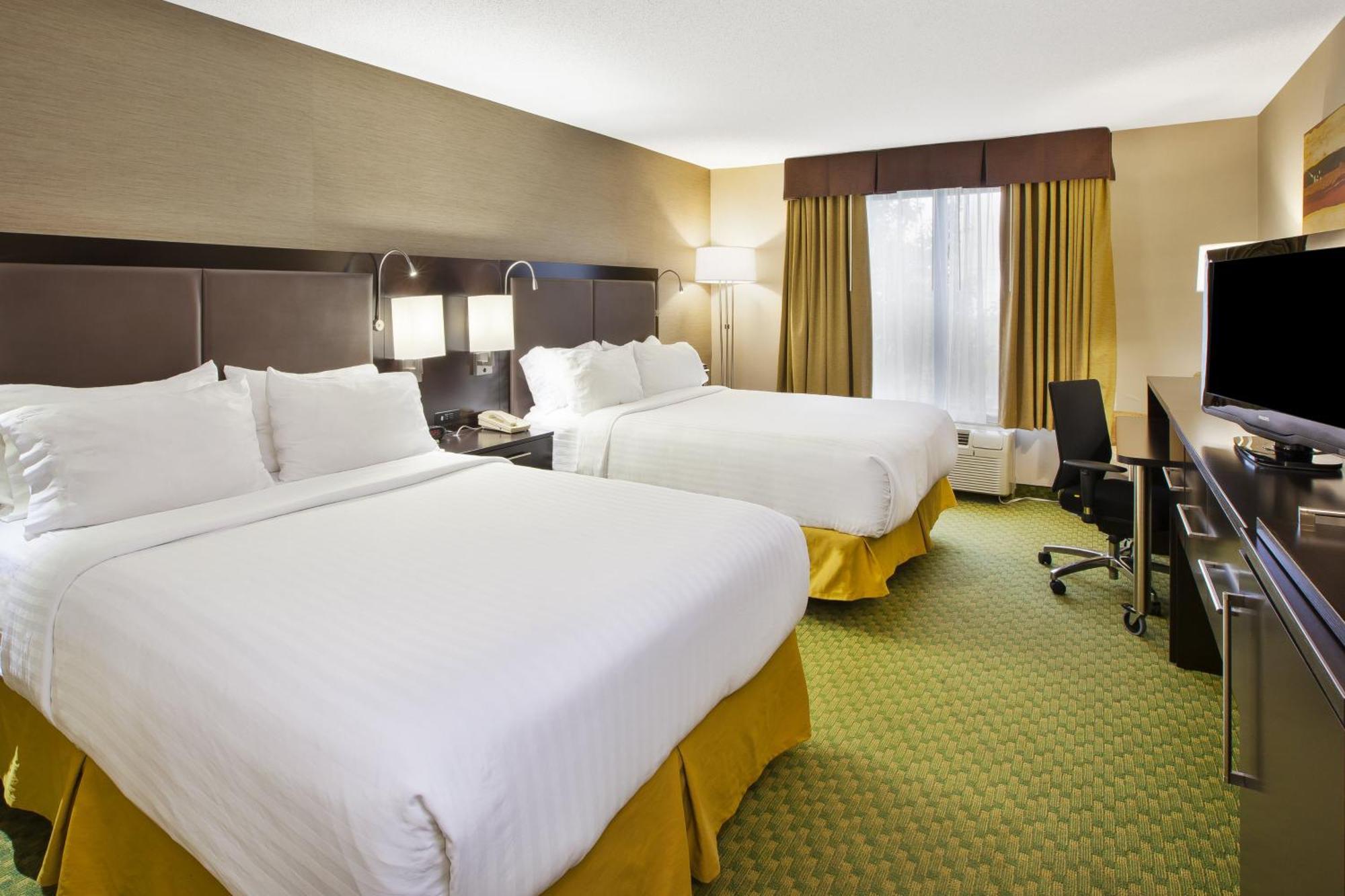 Holiday Inn Express Hotel & Suites Bryan-Montpelier By Ihg Holiday City Exterior foto